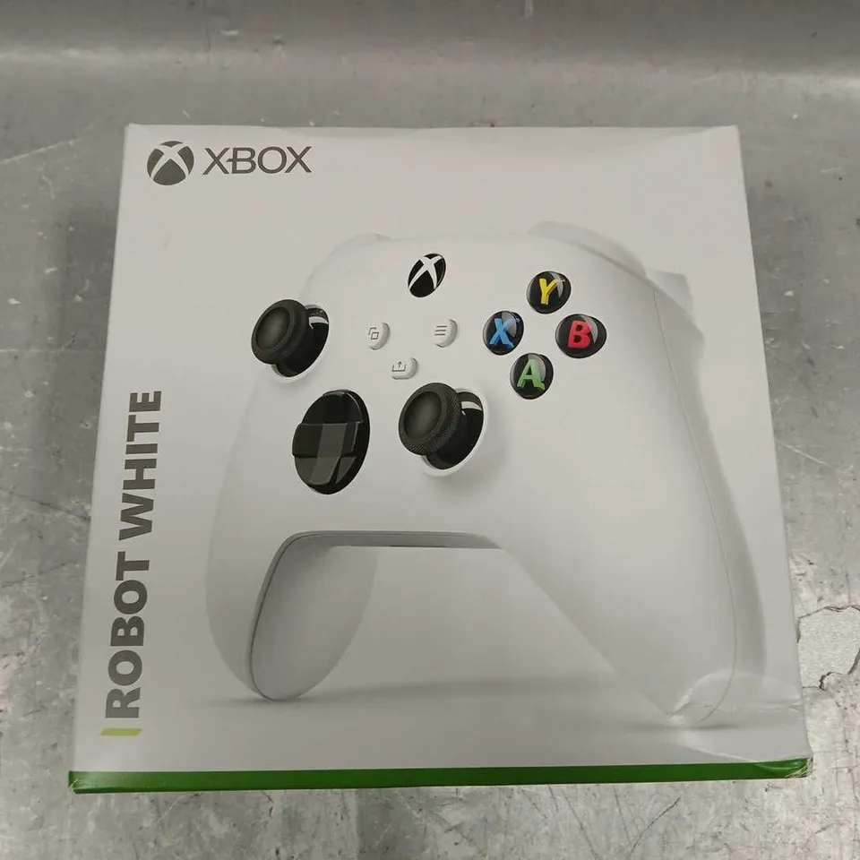 BOXED XBOX WIRELESS CONTROLLER