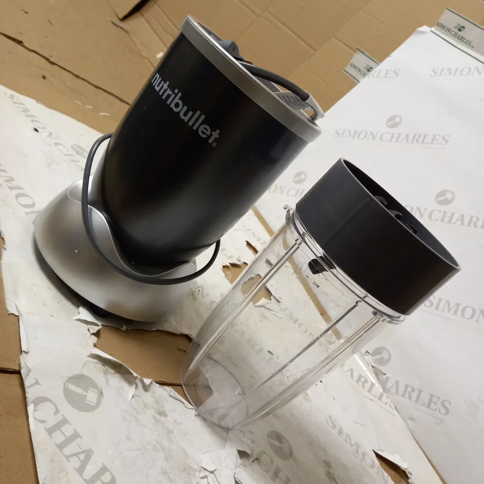 NUTRIBULLET 600 SERIES 600W NUTRITION EXTRACTOR 