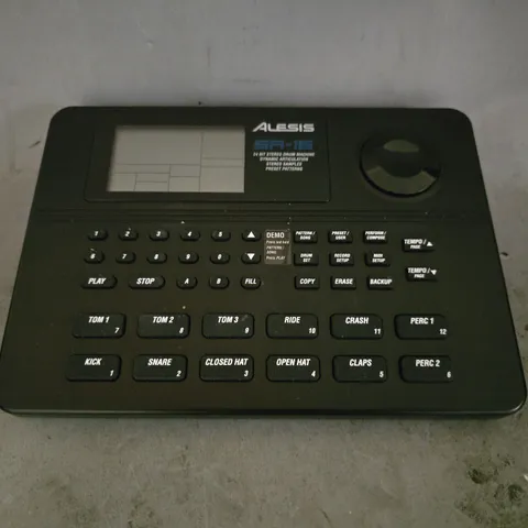 ALESIS SA-16 STEREO DRUM MACHINE 