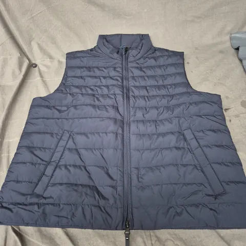 CHARLES TYRWHITT NAVY LIGHTWEIGHT QUILTED GILET – UK L