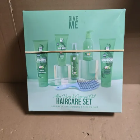 GIVE ME ALOE VERA & COCONUT OIL HAIRCARE SET 