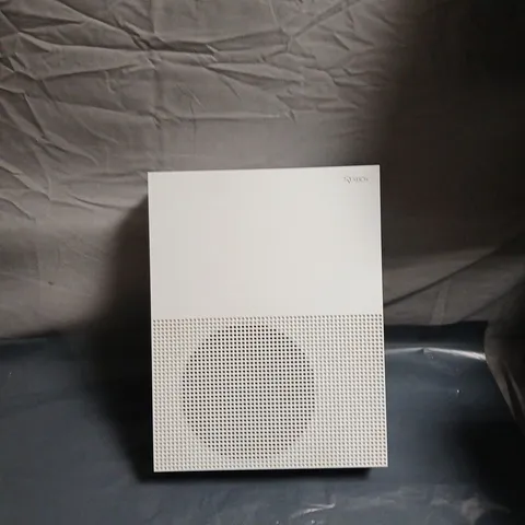 MICROSOFT XBOX ONE S CONSOLE – WHITE 