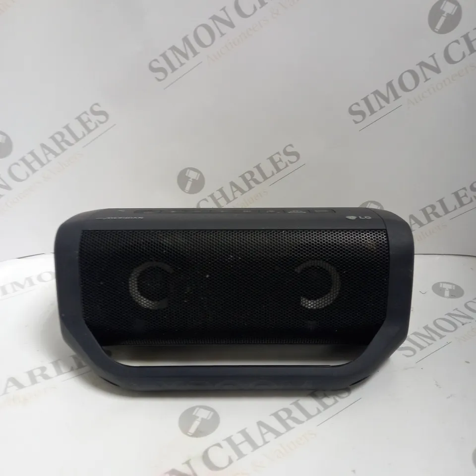 XBOOM LG MERIDIAN SPEAKER 