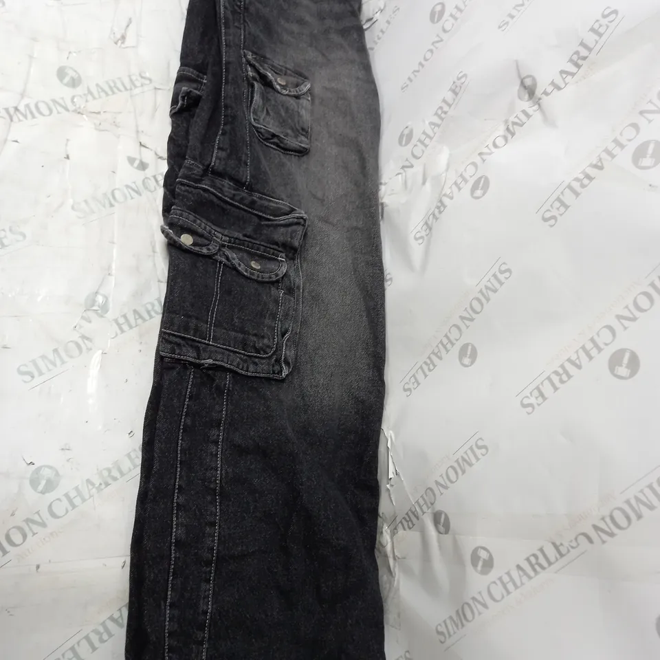 BOG XS GREY CARGO JEANS