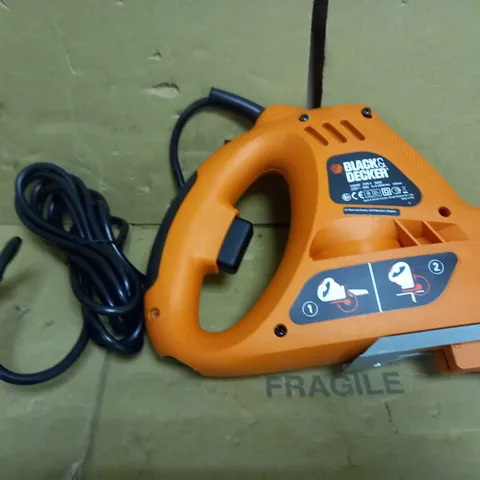 BLACK & DECKER SCORPION POWERED HANDSAW