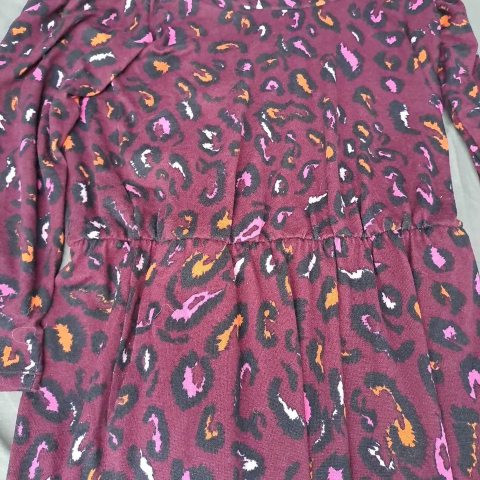 KIM & CO SOFT TOUCH ELASTIC WAIST WELLNESS JUMPSUIT - BERRY MULTI - LARGE