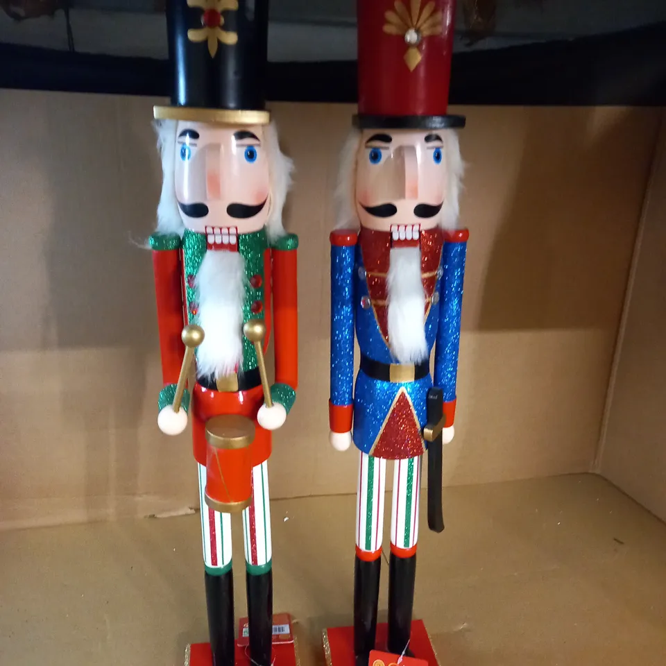 PAIR OF 70CM NUTCRACKERS