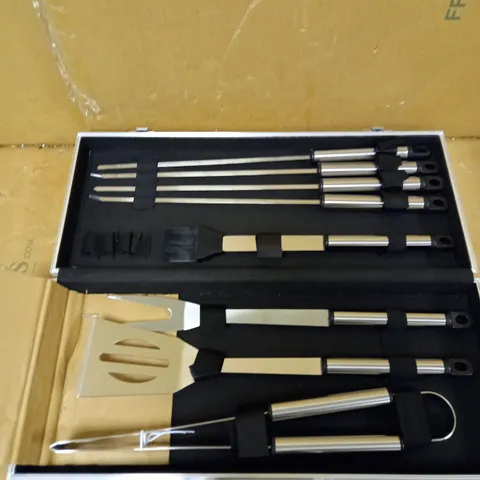 BBQ ACCESSORY SET