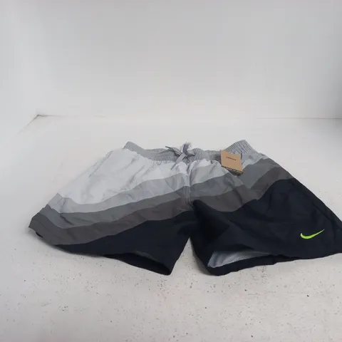 NIKE BLACK/GREY SWIM SHORTS MEDIUM
