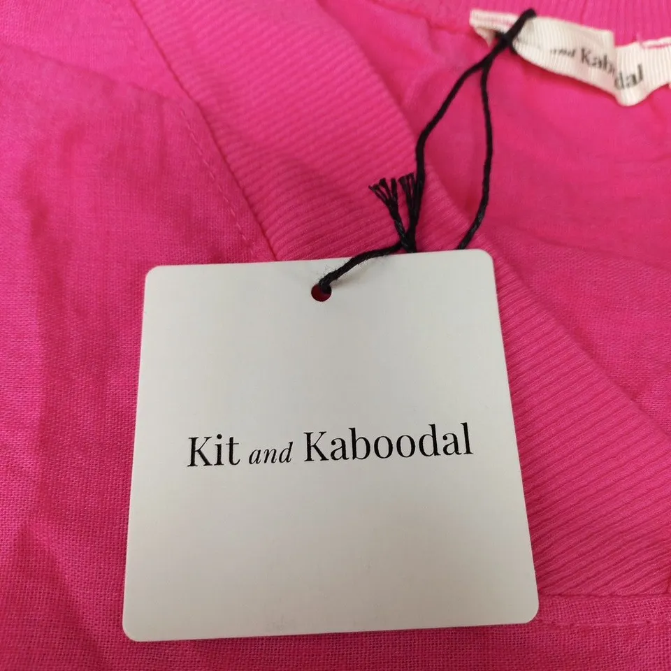 KIT AND KABOODAL FUCHSIA LINEN V-NECK TOP – ONE SIZE (UK 8–26) 