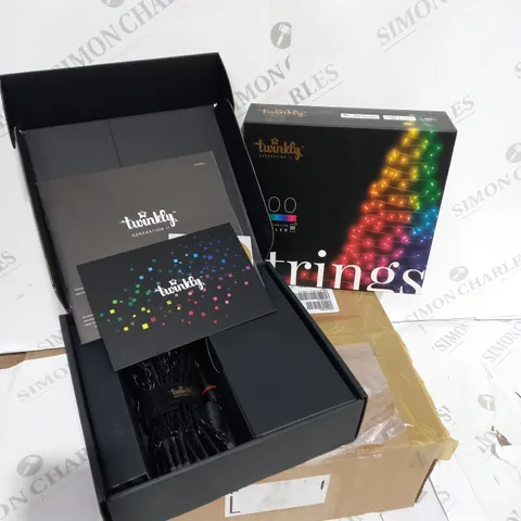 BOXED SET OF TWINKLY STRING LIGHTS