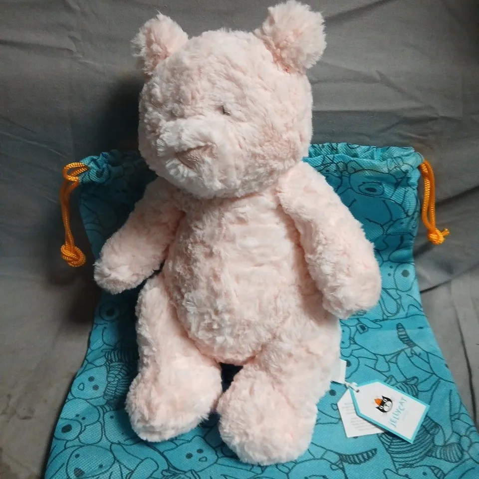 JELLYCAT LEOLA BEAR – PINK PLUSH TOY WITH DRAWSTRING BAG (JELLYCAT LONDON)