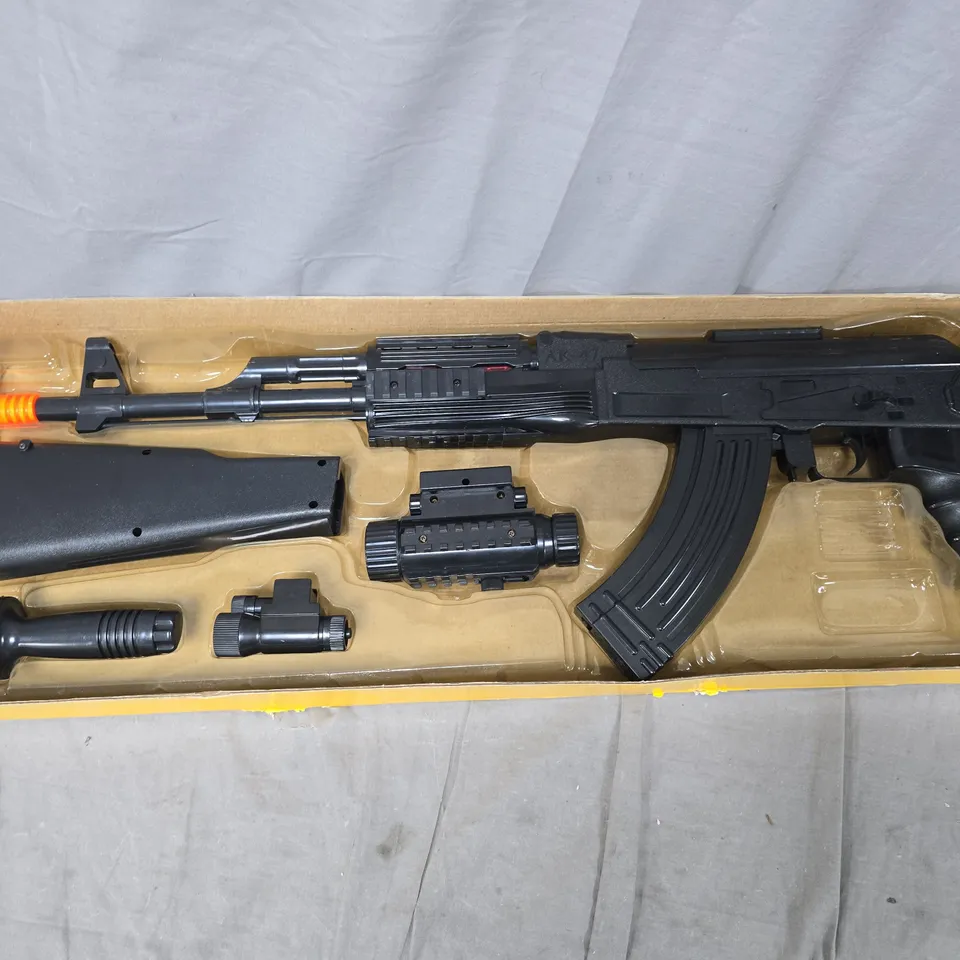 boxed maidi super action td-2012 toy