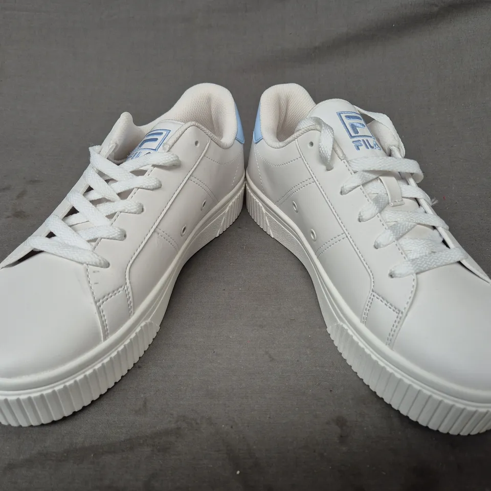 BOXED PAIR OF FILA SHOES IN WHITE/LIGHT BLUE UK SIZE 6