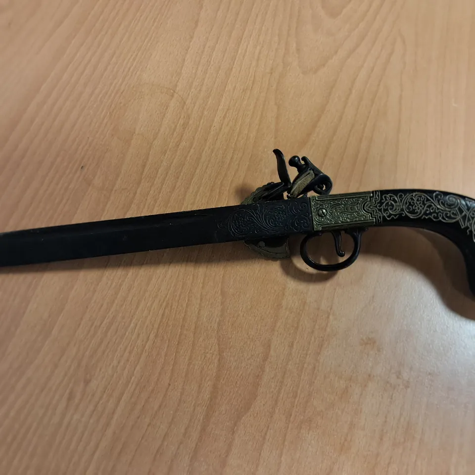 GRICE VINTAGE PISTOL WITH INTEGRATED BAYONET 