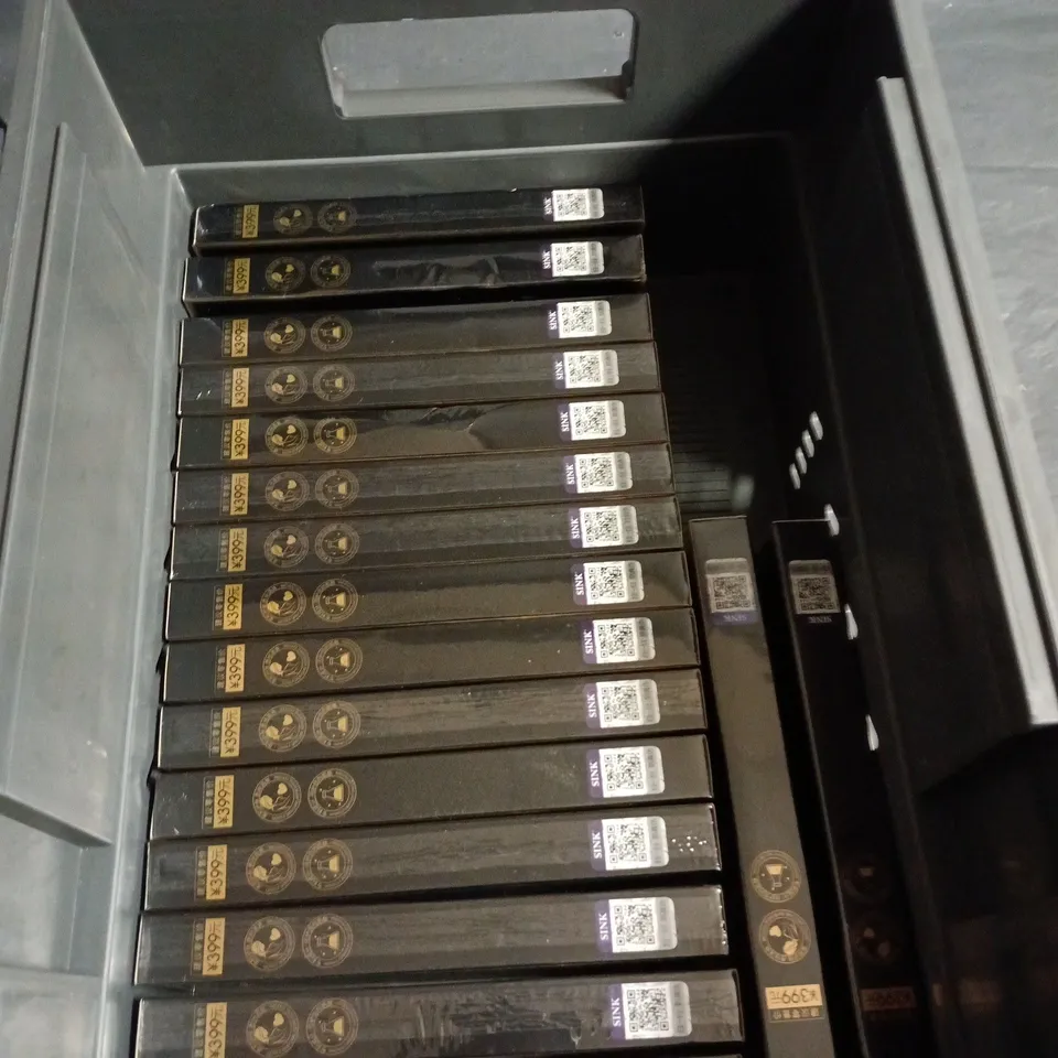 APPROXIMATLEY 15 SEALED SINK PEPTIDE COLLAGEN FIRMING ESSENCE CREAMS – BOXED 5ML PER BOX