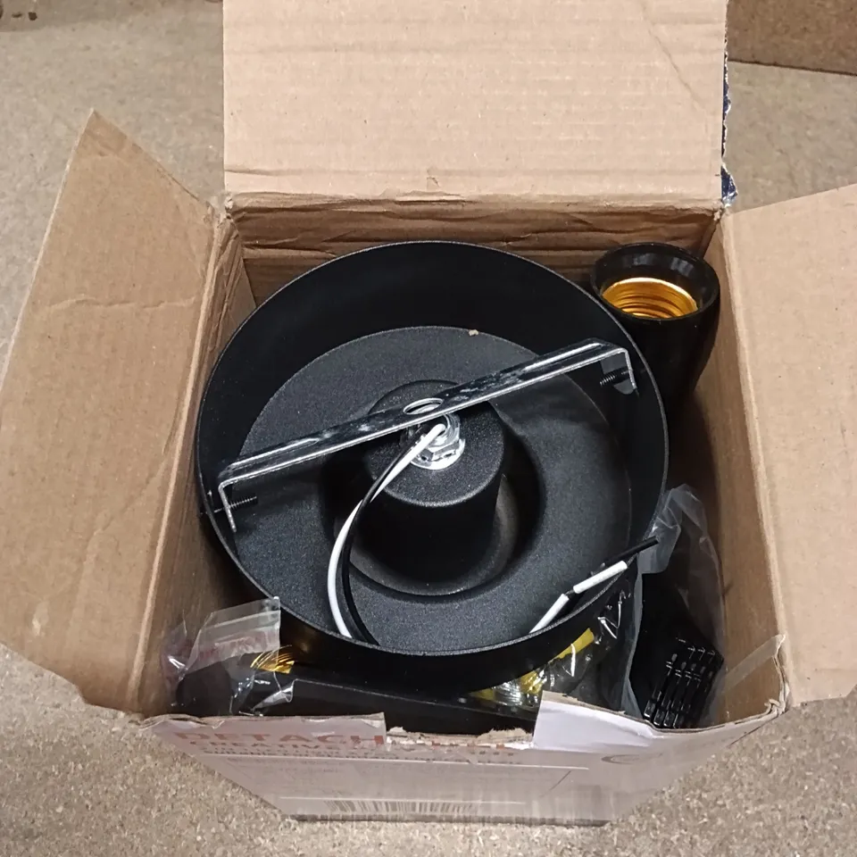 BOXED DETACHABLE CREATIVE FAN LIGHT - BLACK