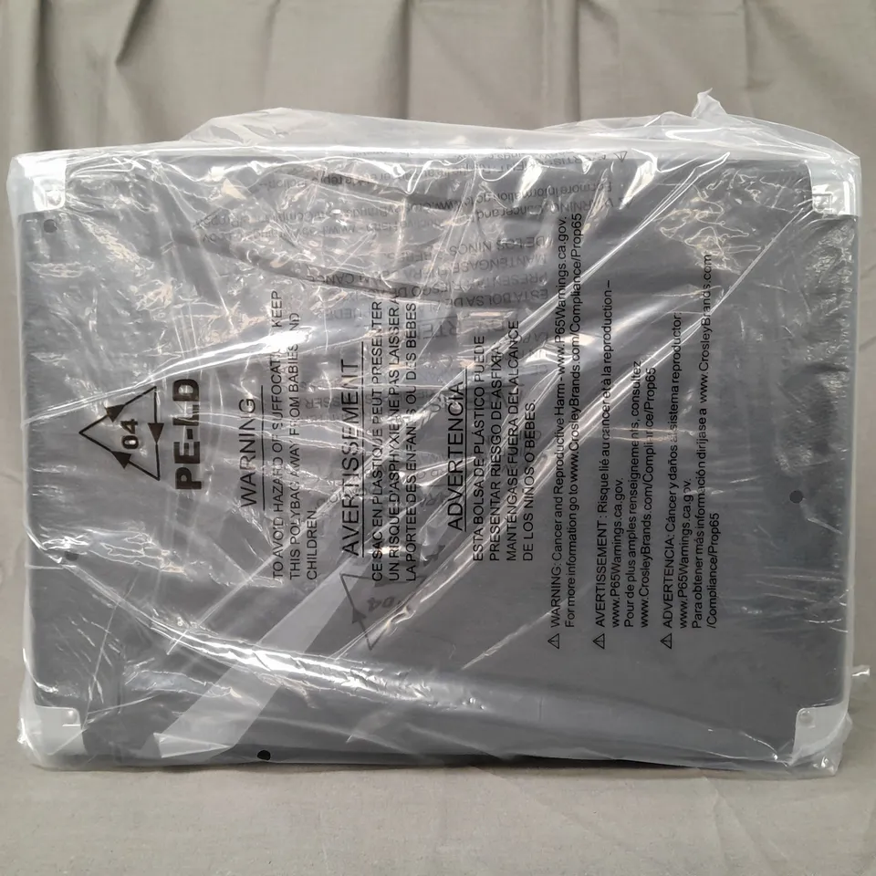 BOXED CROSLEY CRUISER PLUS PORTABLE TURNTABLE