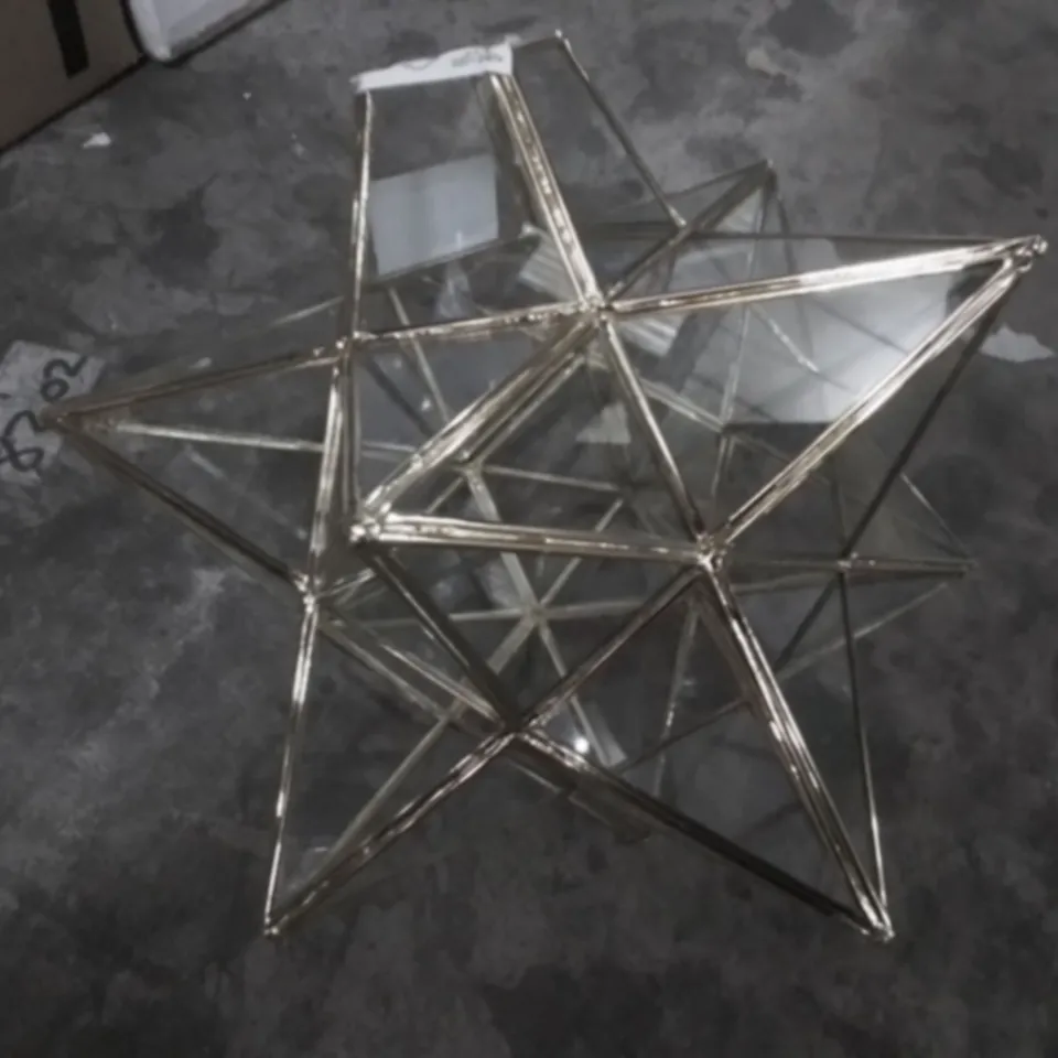 BOXED GLASS NOVELTY PENDANT SHADE 23 × 25cm