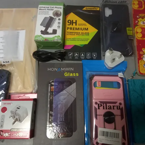 LOT OF ASSORTED MOBILE PHONE ACCESSORIES TO INCLUDE CASES, MOUNT HOLDER AND SCREEN PROTECTORS