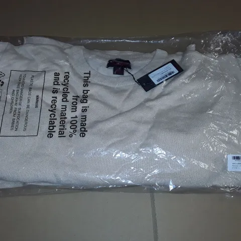 BAGGED MISPAP RECYCLED CREW NECK KNITTED LOUNGE SET IN STONE - 12