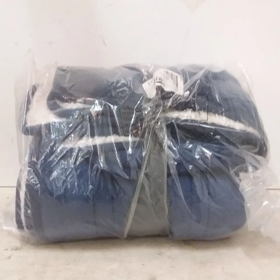 COZEE HOME OVERSIZED WRAP - NAVY