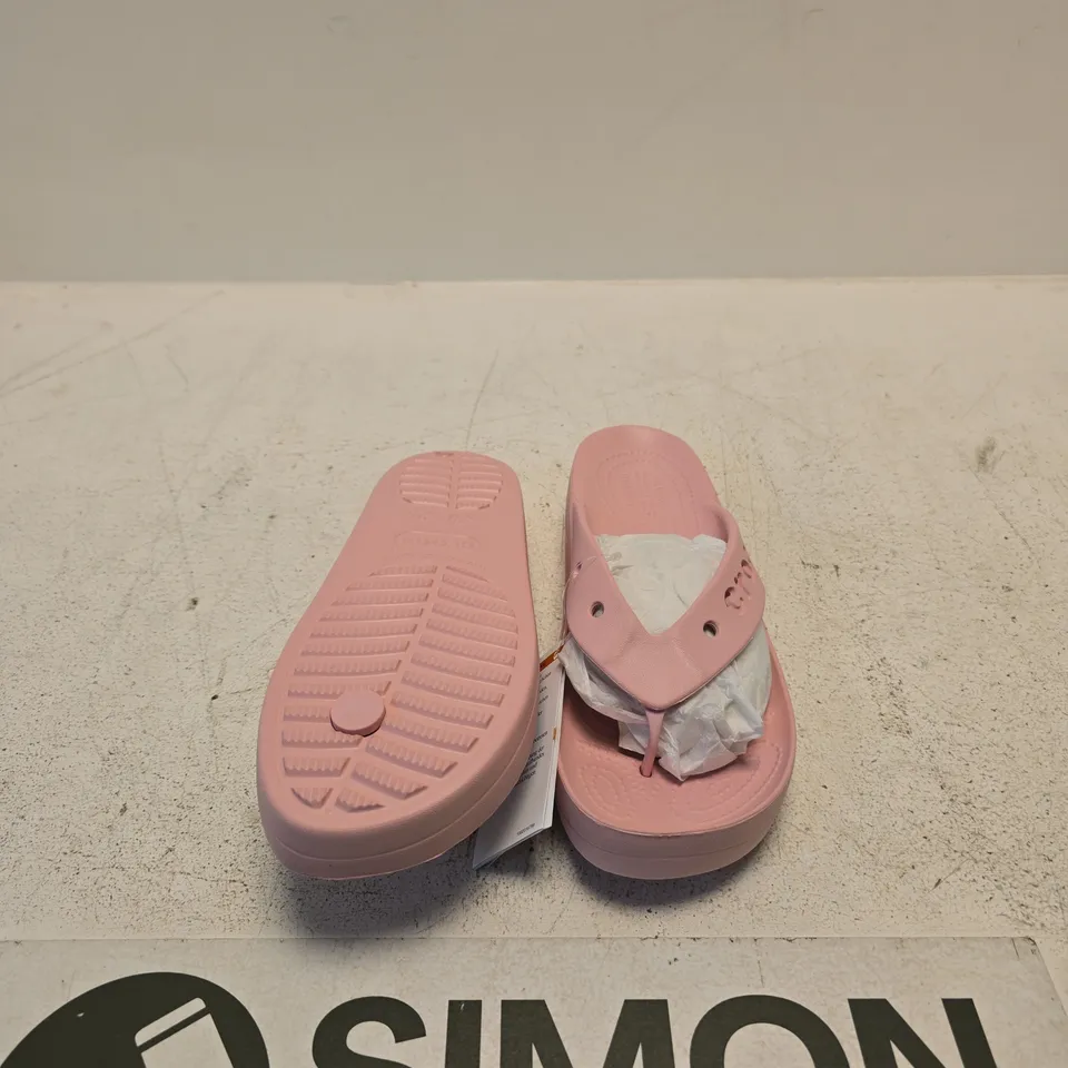 CROCS BAYA PLATFORM FLIP PINK SLIDERS – UK 8 (US 10 / EU 41-42)