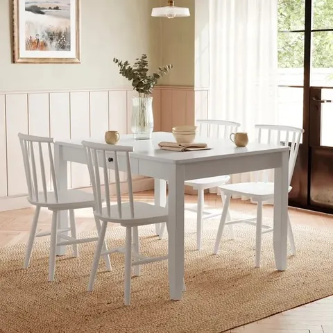BOXED LYNTON COMPACT RECTANGULAR 4 SEATER DINING TABLE - WHITE (1 BOX)