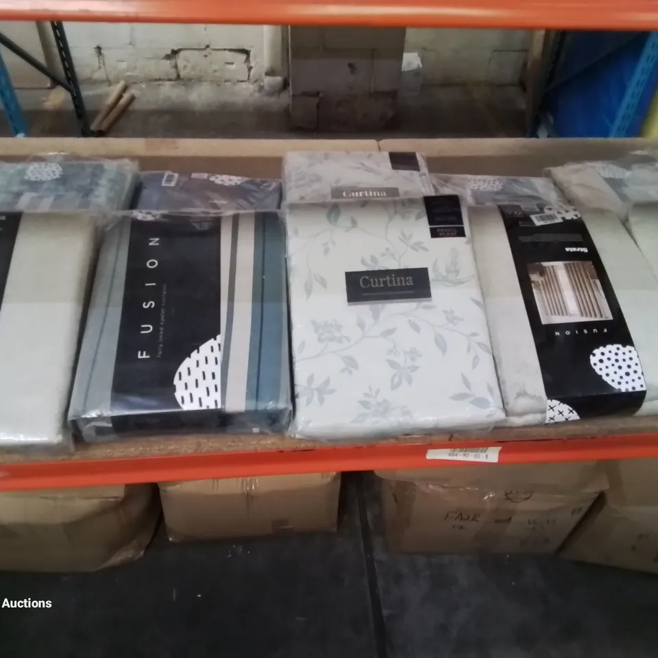 SELECTION OF APPROXIMATELY 10X QUALITY DESIGNER BRAND NEW CURTAINS (SIZES AND PATTERNS VARY)