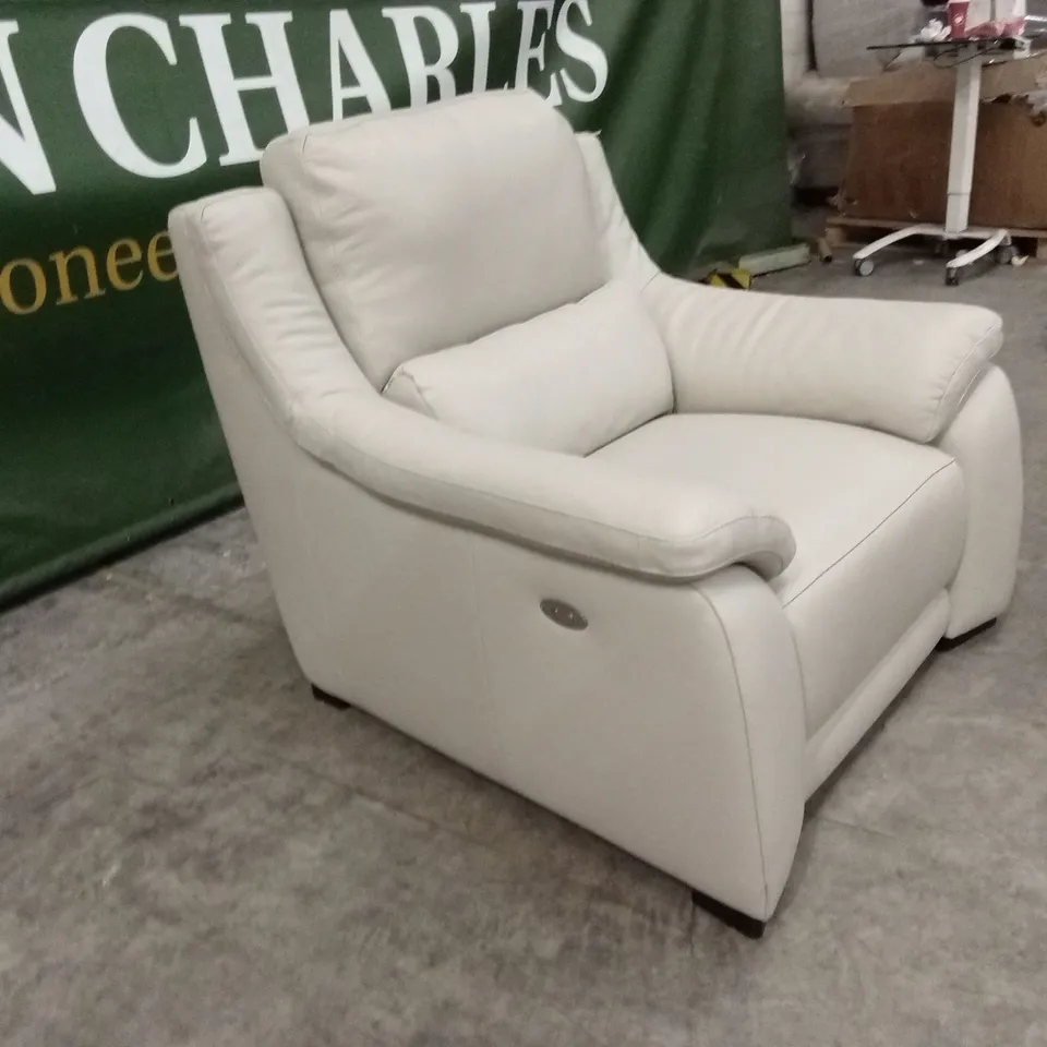 QUALITY DESIGNER ITALIAN MADE DEGANO LEATHER ELECTRIC RECLINER ARMCHAIR