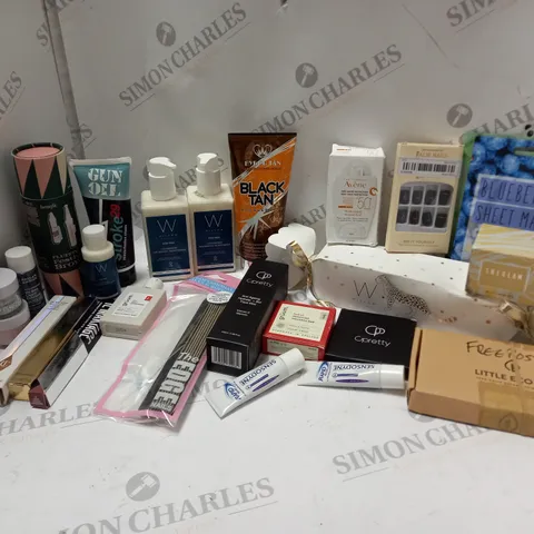 LOT OF BEAUTY PRODUCTS TO INCLUDE GRUUM MOISTURE MASSAGE BAR, ETC