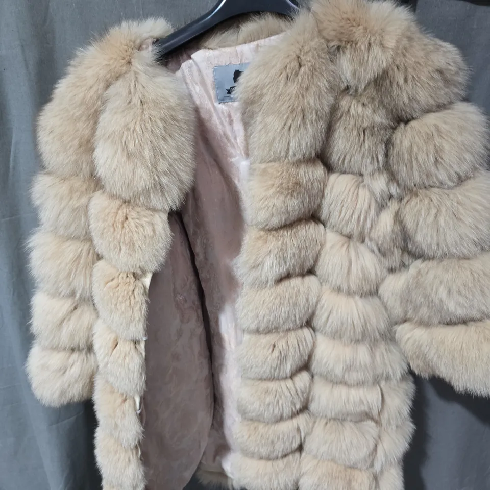 BOX OF APPROXIMATELY 25 CLOTHING ITEMS INCLUDING:BLACK DRESS PANTS, BLACK CARGOS AND FUR COAT