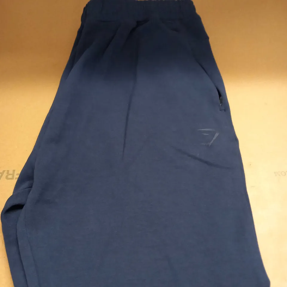 GYMSHARK FLEECED TRACKIE BOTTOMS SIZE L