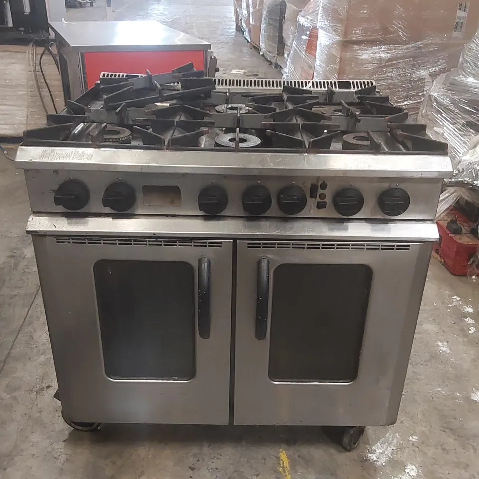 MOORWOOD VULCAN 6 BURNER RANGE