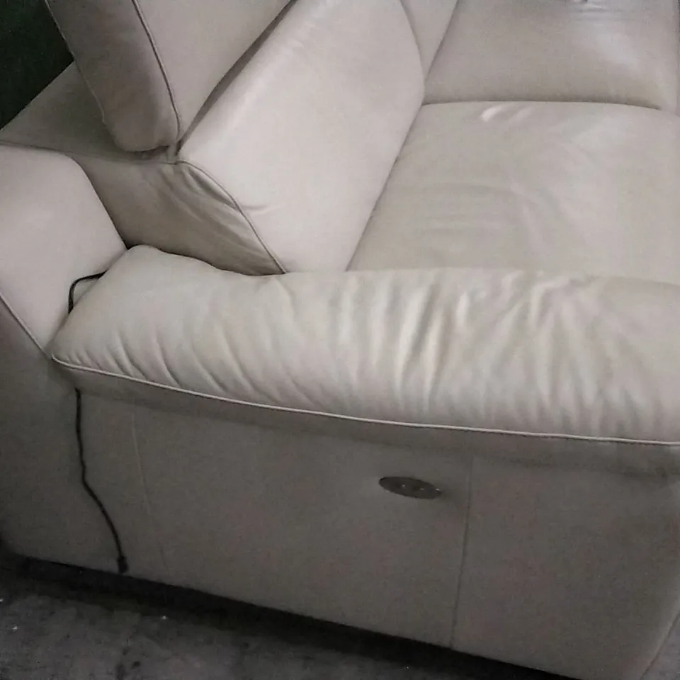 QUALITY ITALIAN DESIGNER RICCARDO DOUBLE POWER RECLINING THREE SEATER SOFA WITH ADJUSTABLE HEADRESTS CAPPUCHINO LEATHER