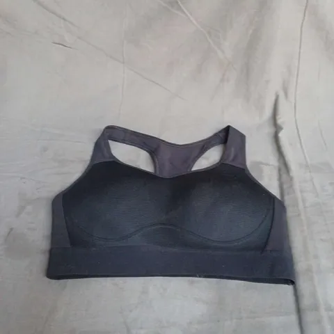 GYMSHARK SPORTS BRA IN BLACK SIZE M