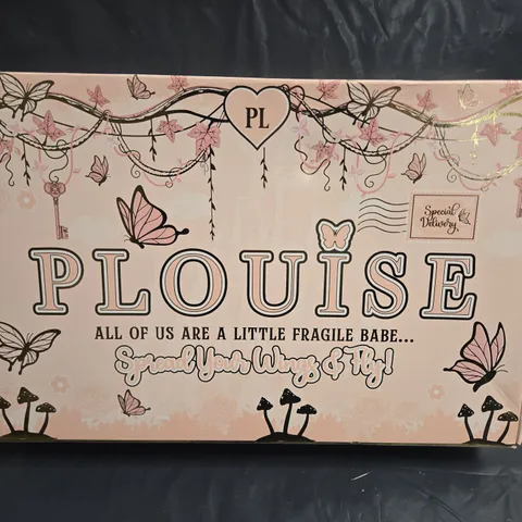 SEALED PLOUISE SPREAD YOUR WINGS & FLY SET
