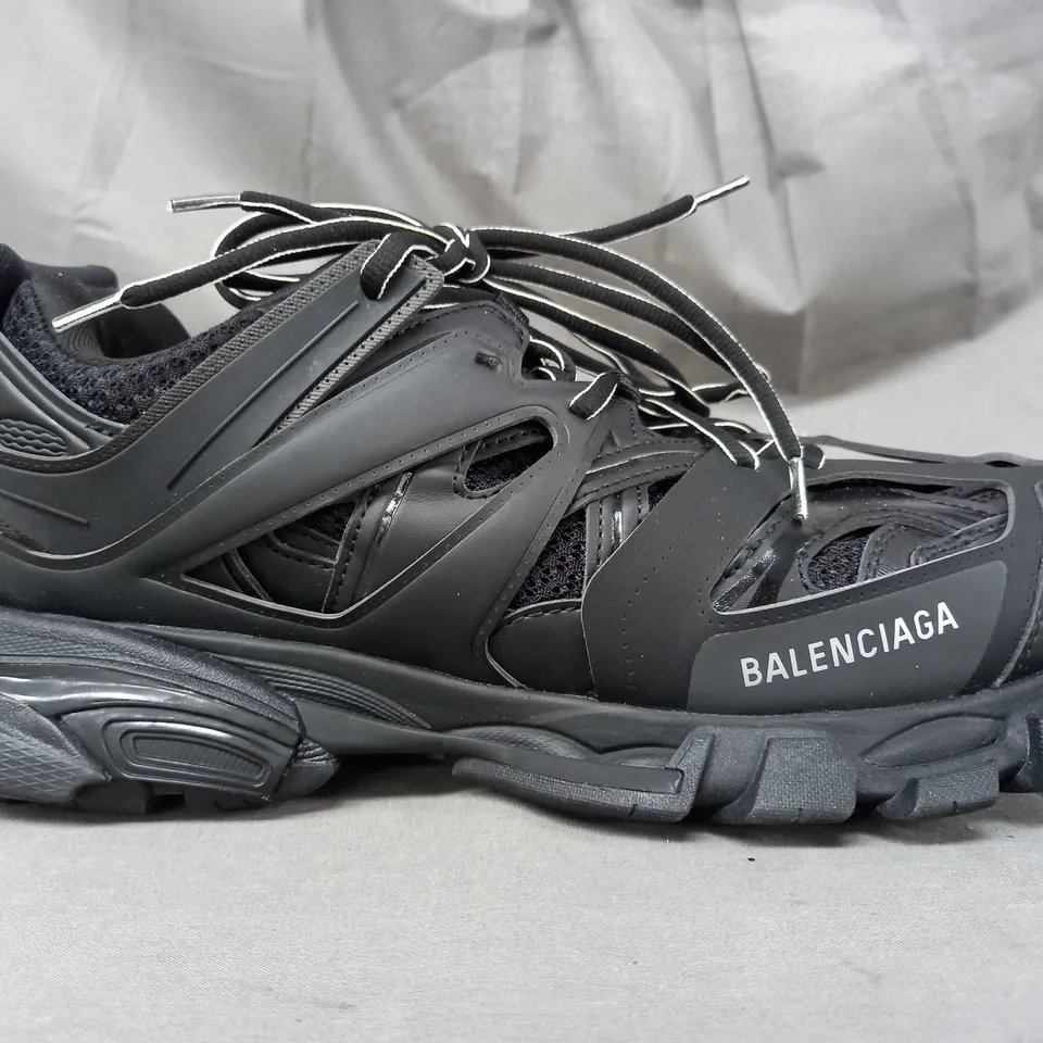 BOXED PAIR OF BALENCIAGA SHOES IN BLACK UK SIZE 12