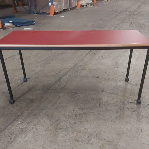 MOBILE TABLE WITH WOODEN TOP