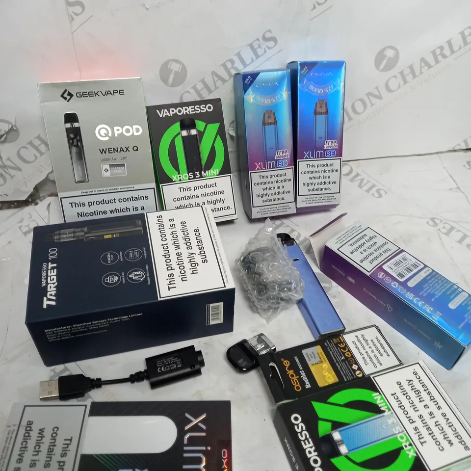 BOX OF APPROXIMATELY 10 ASSORTED E-CIG PRODUCTS TO INCLUDE ASPIRE, OXVA, VAPORESSO ETC