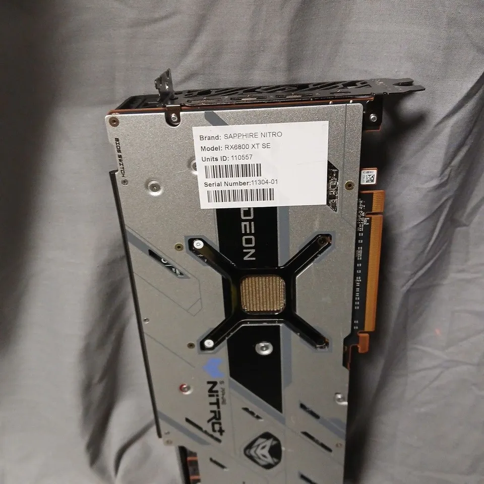 SAPPHIRE NITRO RX 6800 XT SE GRAPHICS CARD