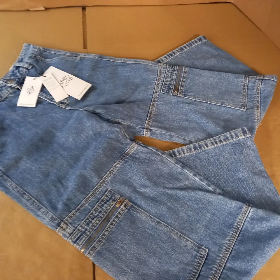 STRADIVARIUS CARGO PANTS - UK 6