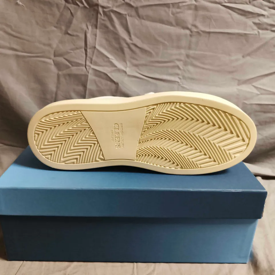 BOXED PAIR OF CLEENS WHITE LEATHER SNEAKERS – UK SIZE 9.5