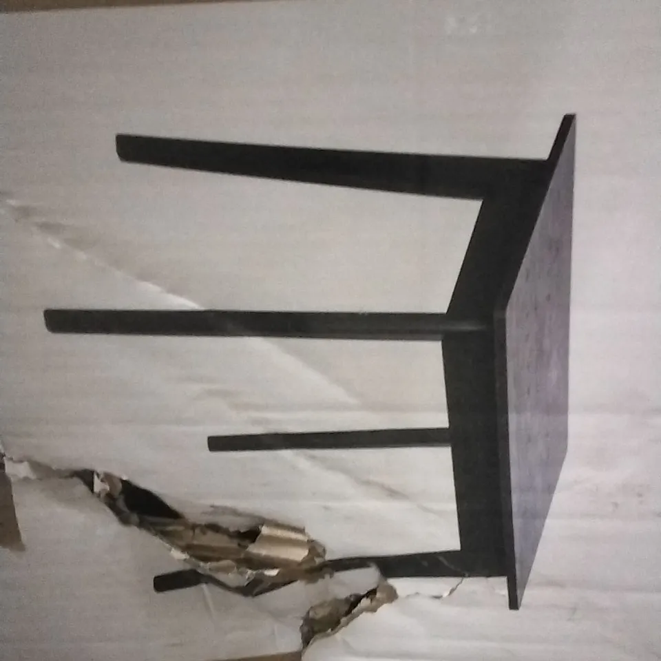 BOXED ASTER SQUARE FLIP TOP TABLE 