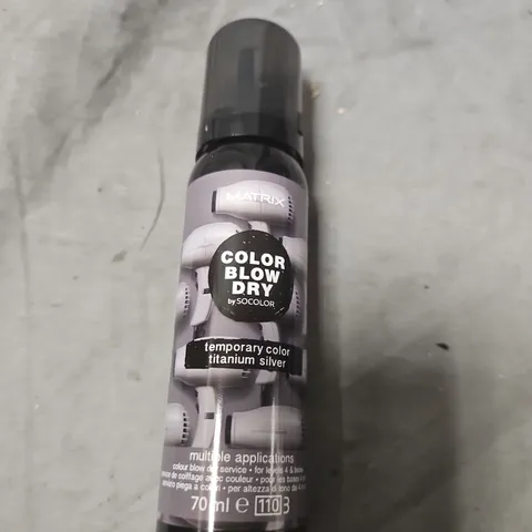 BOX OF APPROXIMATELY 24 MATRIX COLOR BLOW DRY TEMPORARY COLOUR TITANIUM SILVER HAIR SPRAY – 70ML 