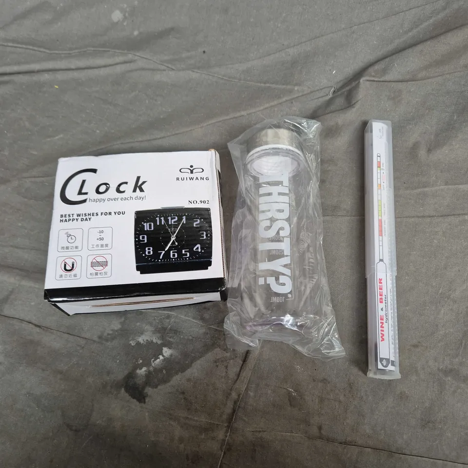 APPROXIMATELY 15 ASSORTED HOUSEHOLD PRODUCTS TO INCLUDE BLACK CLOCK, THIRSTY WATER BOTTLE, WINE & BEER HYDROMETER ETC