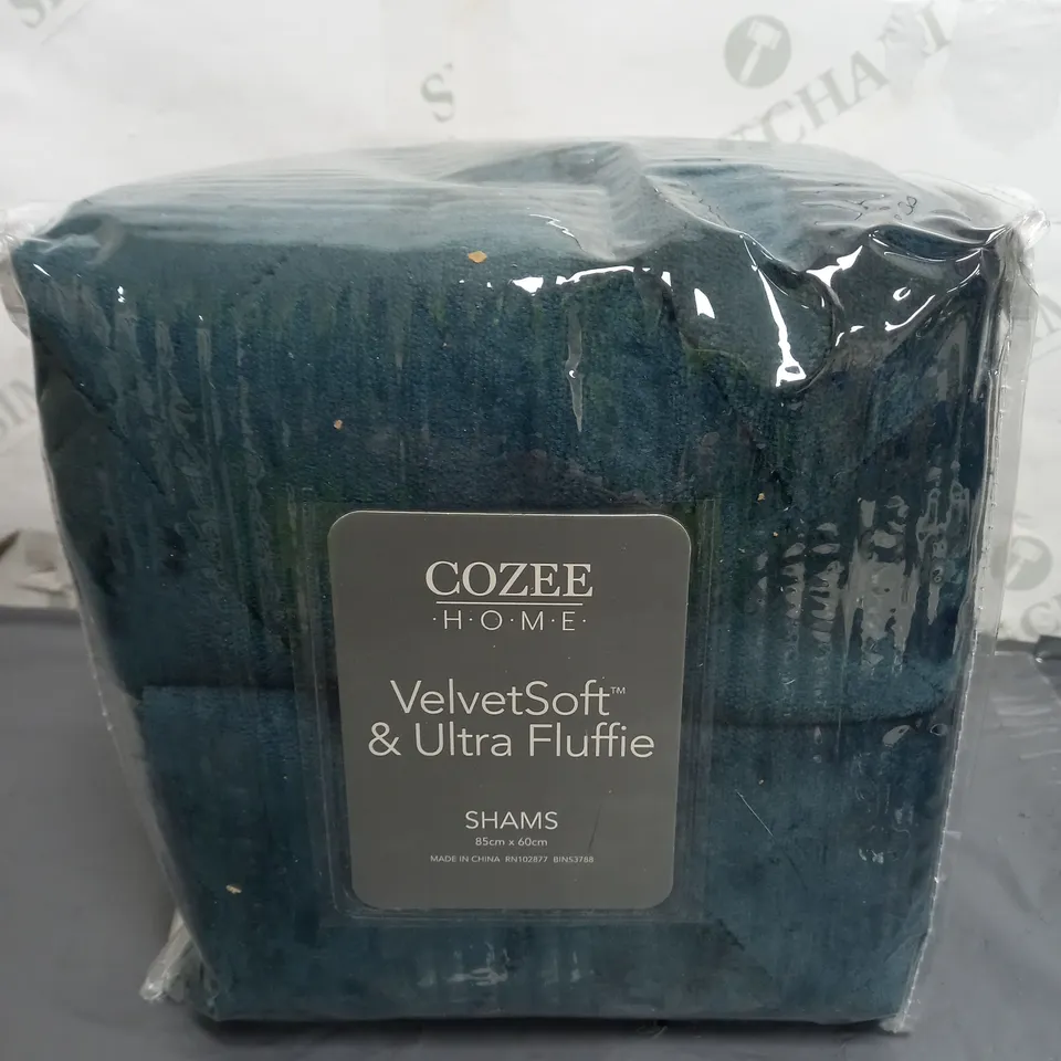 COZEE HOME VELVETSOFT & FLUFFY FILLED DIAMOND QUILT BEDSPREAD IN JUNIPER 50CM X 260CM 