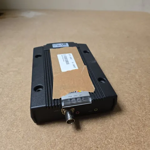 AXIS COMMUNICATIONS Q7411