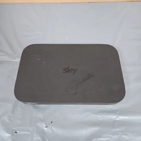 SKY 1TB SET-TOP BOX (MODEL ES340A-08) – HDMI, ETHERNET