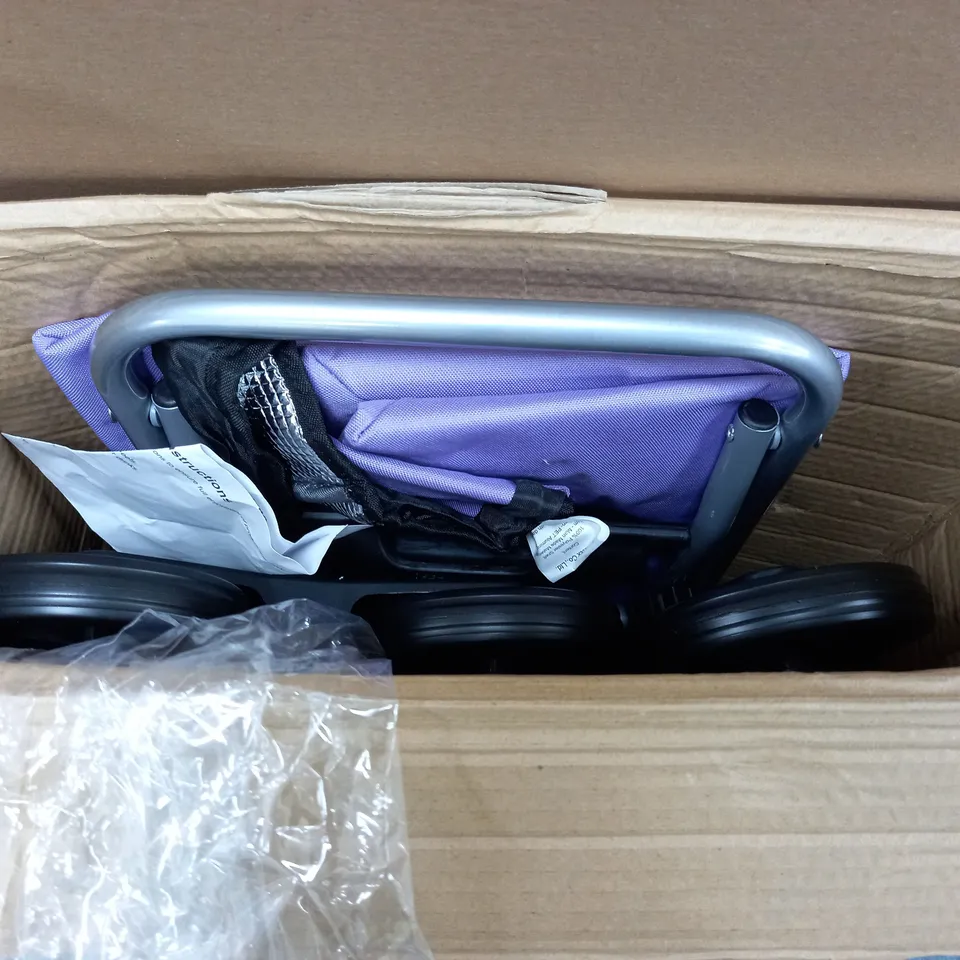 LOT OF 3 HOUSEHOLD ITEMS TO INCLUDE SHOPPING TROLLEY AND SCRUBBING TOOL